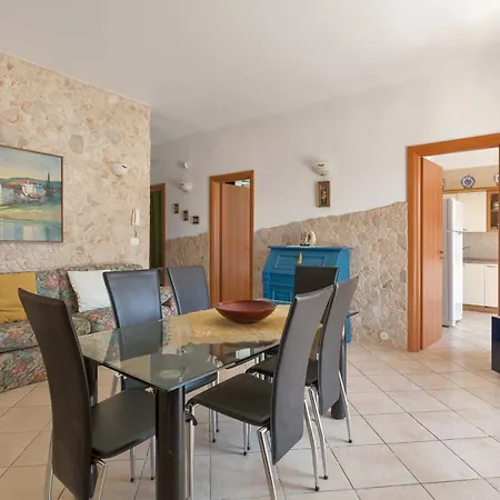 Apartment In Michelle By Barbarhouse Porto Cesareo
